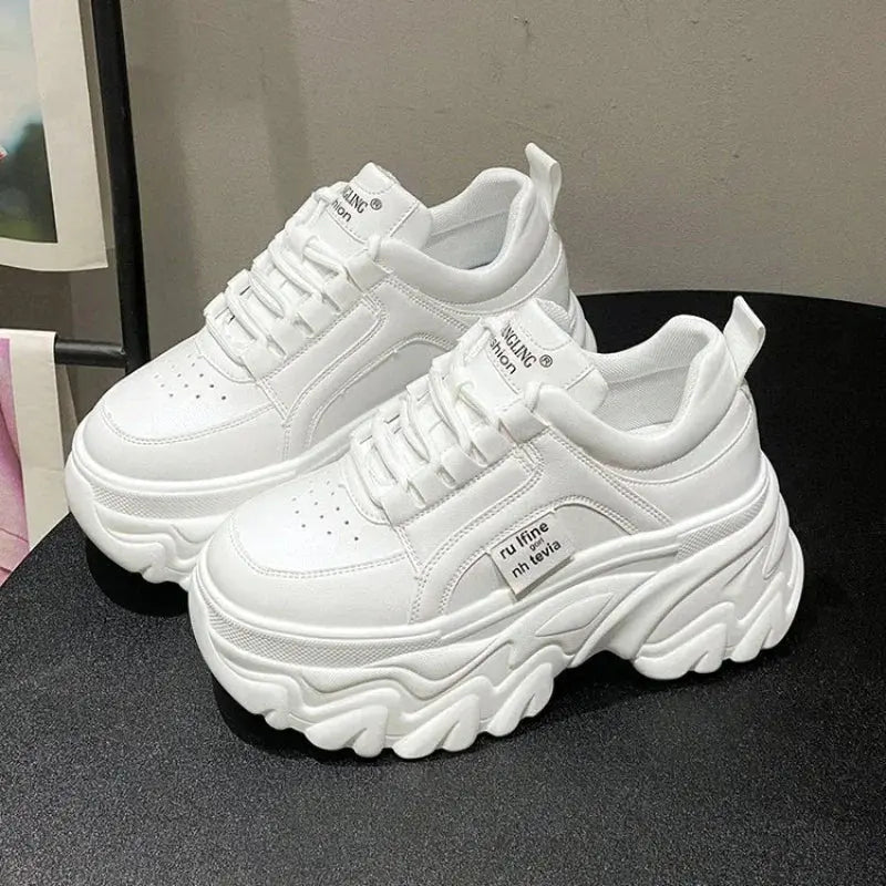 Trendy Women's Chunky Sneakers - Stylish White & Black Thick Bottom Dad Shoes for Autumn/Winter - High-Quality PU Leather Platform Footwear