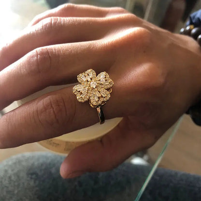 Four-Leaf Clover Rotating Anxiety Ring – Elegant Gold Stainless Steel Fidget Jewelry for Women NNOS