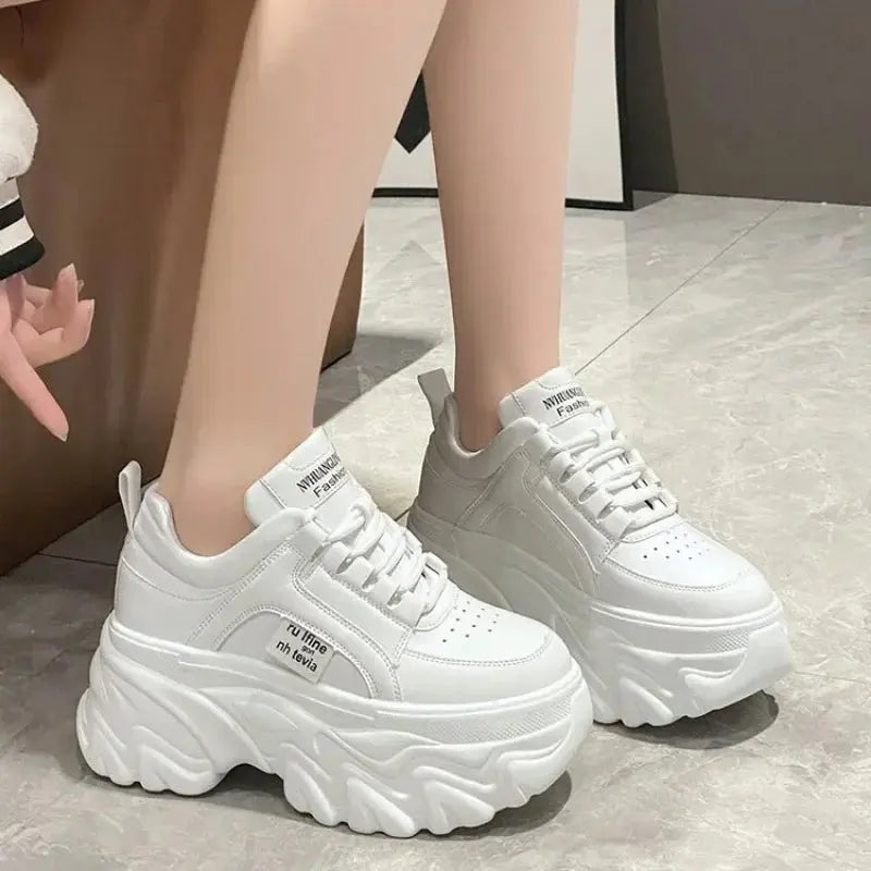 Trendy Women's Chunky Sneakers - Stylish White & Black Thick Bottom Dad Shoes for Autumn/Winter - High-Quality PU Leather Platform Footwear