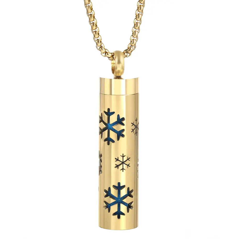 Luxurious Golden Stainless Steel Aromatherapy Necklace Diffuser - Elevate Your Scent Experience with Essential Oils and Perfumes