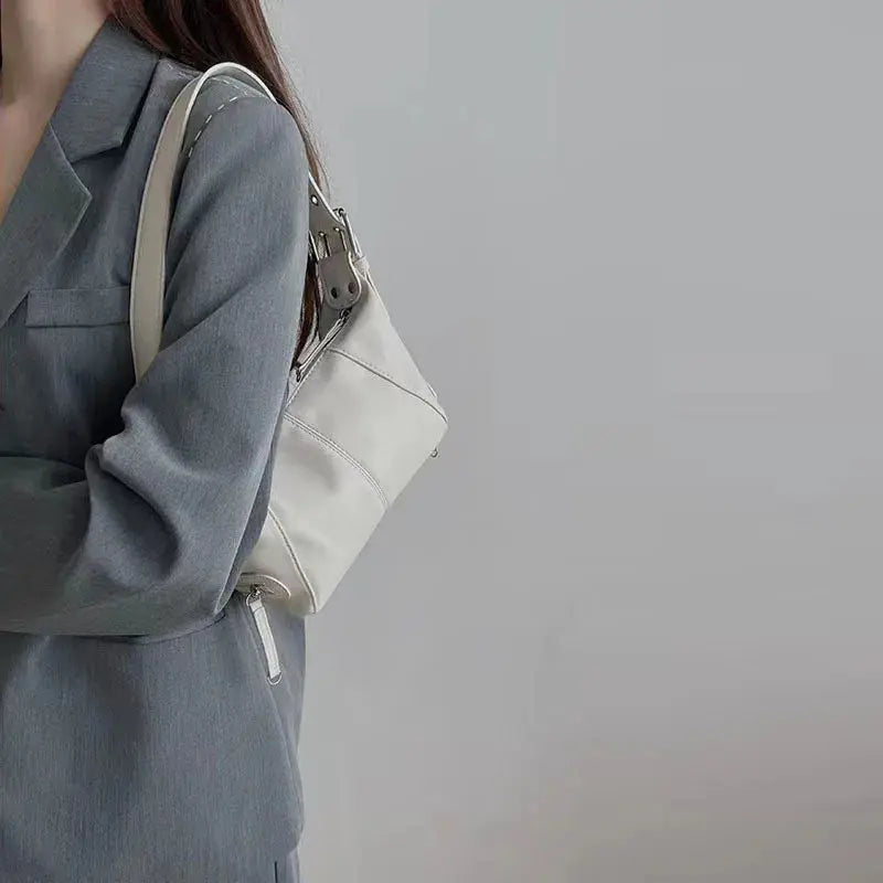 Cool Drag Style Women's Underarm Bag Leather Zipper Single Shoulder Handbag Niche Design for Stylish Women NNOS