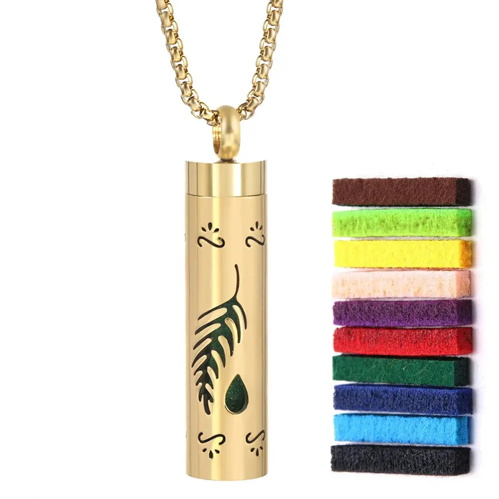 Luxurious Golden Stainless Steel Aromatherapy Necklace Diffuser - Elevate Your Scent Experience with Essential Oils and Perfumes
