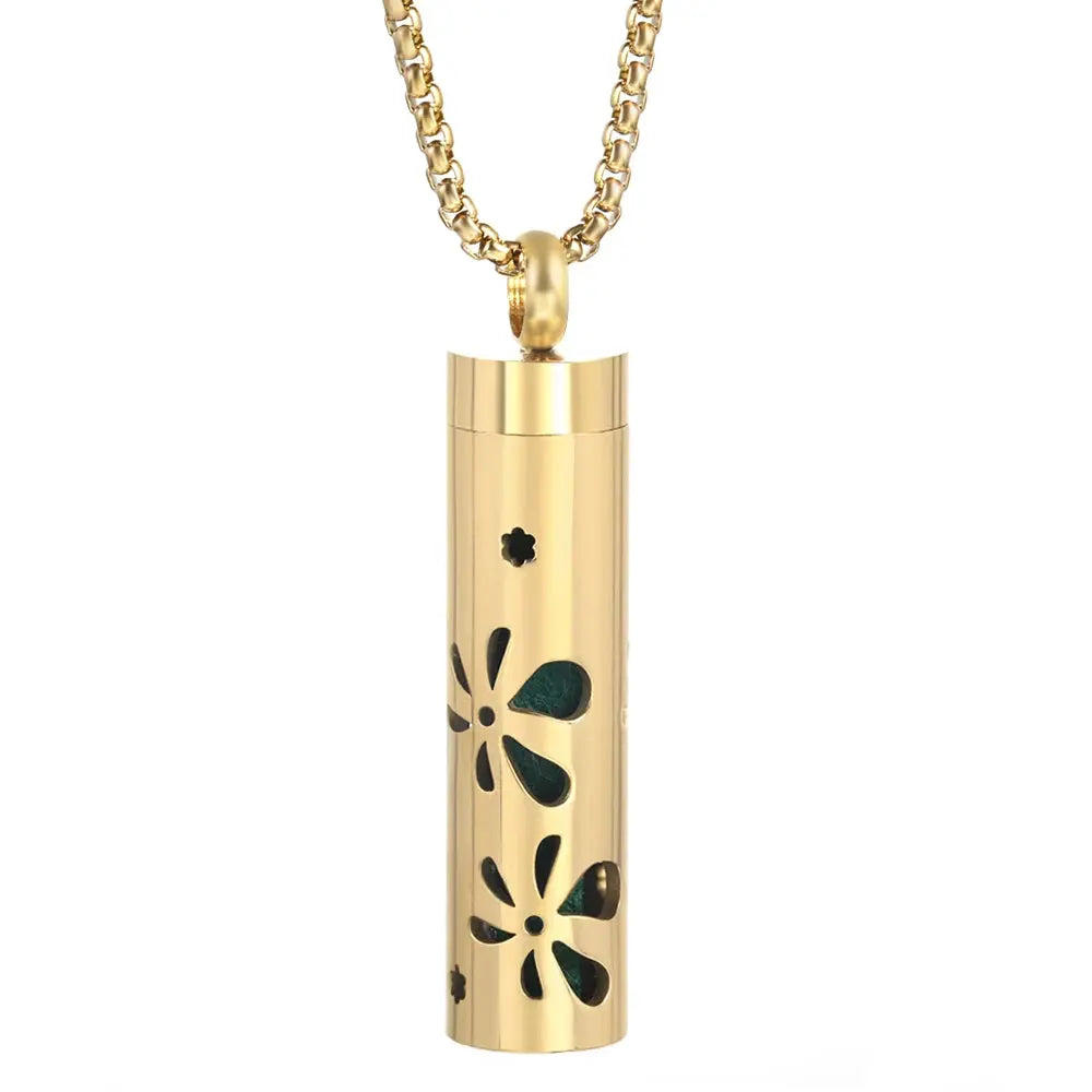 Luxurious Golden Stainless Steel Aromatherapy Necklace Diffuser - Elevate Your Scent Experience with Essential Oils and Perfumes